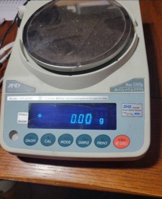 A&D Weighing Scale FX-2000i Precision Toploading Balance 