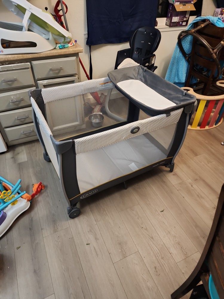 Graco Pack N Play