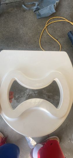 Hemaway hemroid relief seat