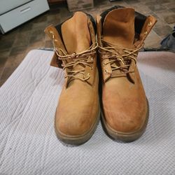 Men's Timberland 6-in Premium Combat Wheat Waterproof Boots Size 11 Men Excellent Condition Only Worn Once They Was Too Big For My Grandson
