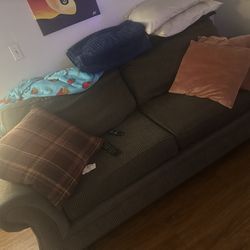 Queen Sleeper Sofa – Comfortable Couch with Pull-Out Bed