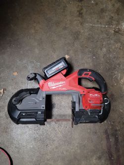 Milwuakee Band Saw