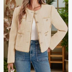 Woman’s Tweed Collarless Button Down Blazer