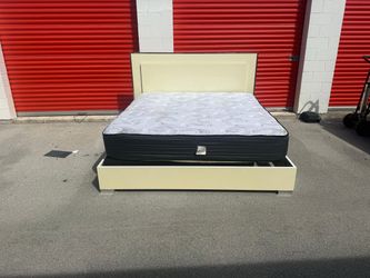Italian Design High Gloss King Bed Frame, Modern Cream King Platform Bed, Cama King Italiana Lacada