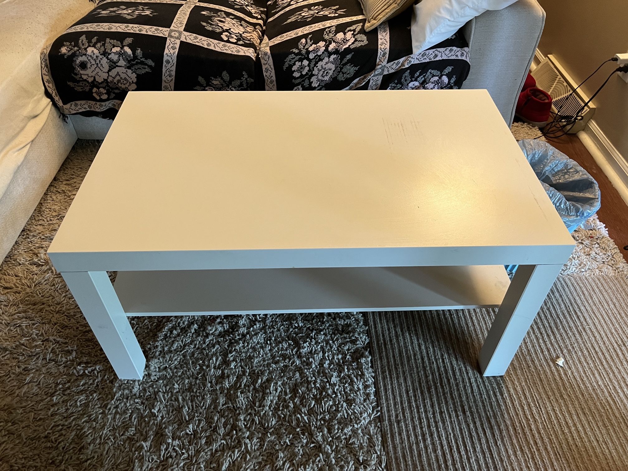 IKEA LACK Coffee Table – White, 35”x22”x18”