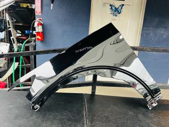 Ford Explorer 2020-2024 left driver side fender Oem