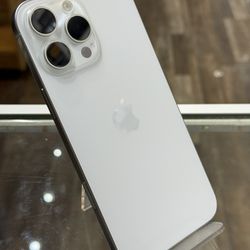 iPhone 16 Pro Max 256GB Silver