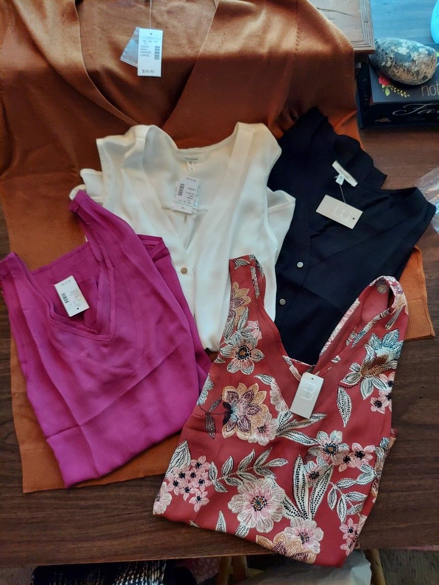 Matrices!! 4 Tank Tops, 1 Cardigan. Brand New!!