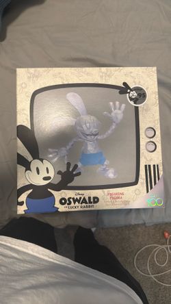 Oswald Disney 100 Japan Figurine