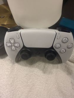 PS5 controller