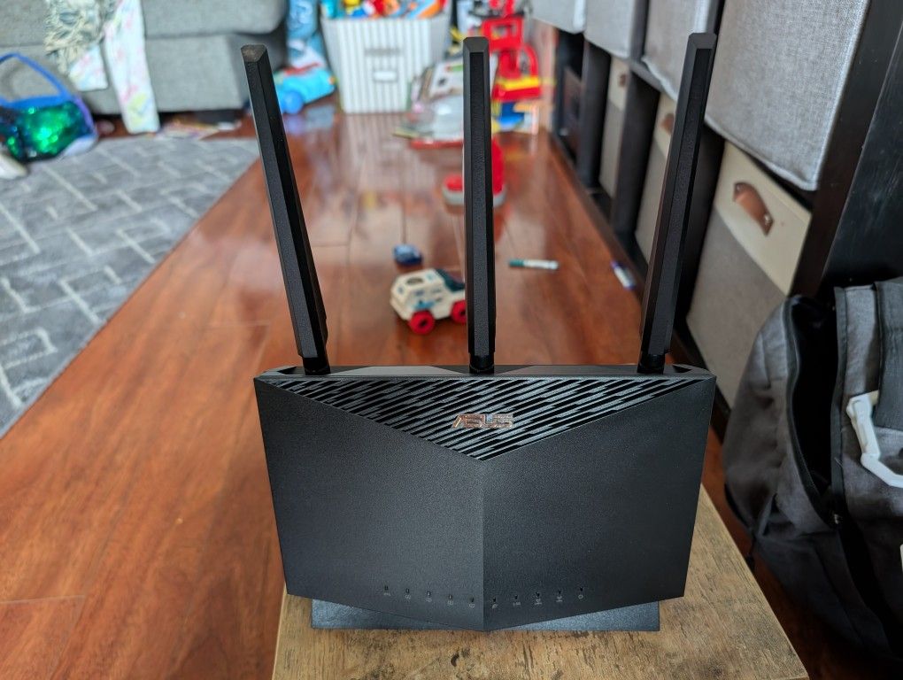 ASUS RT-AX86U Wireless WiFi 6 Router