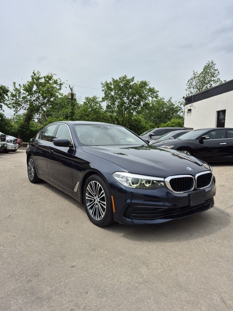 2019 BMW 530i