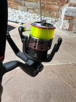 Ugly Stick GX2-30 6’6 Spinning Rod Combo
