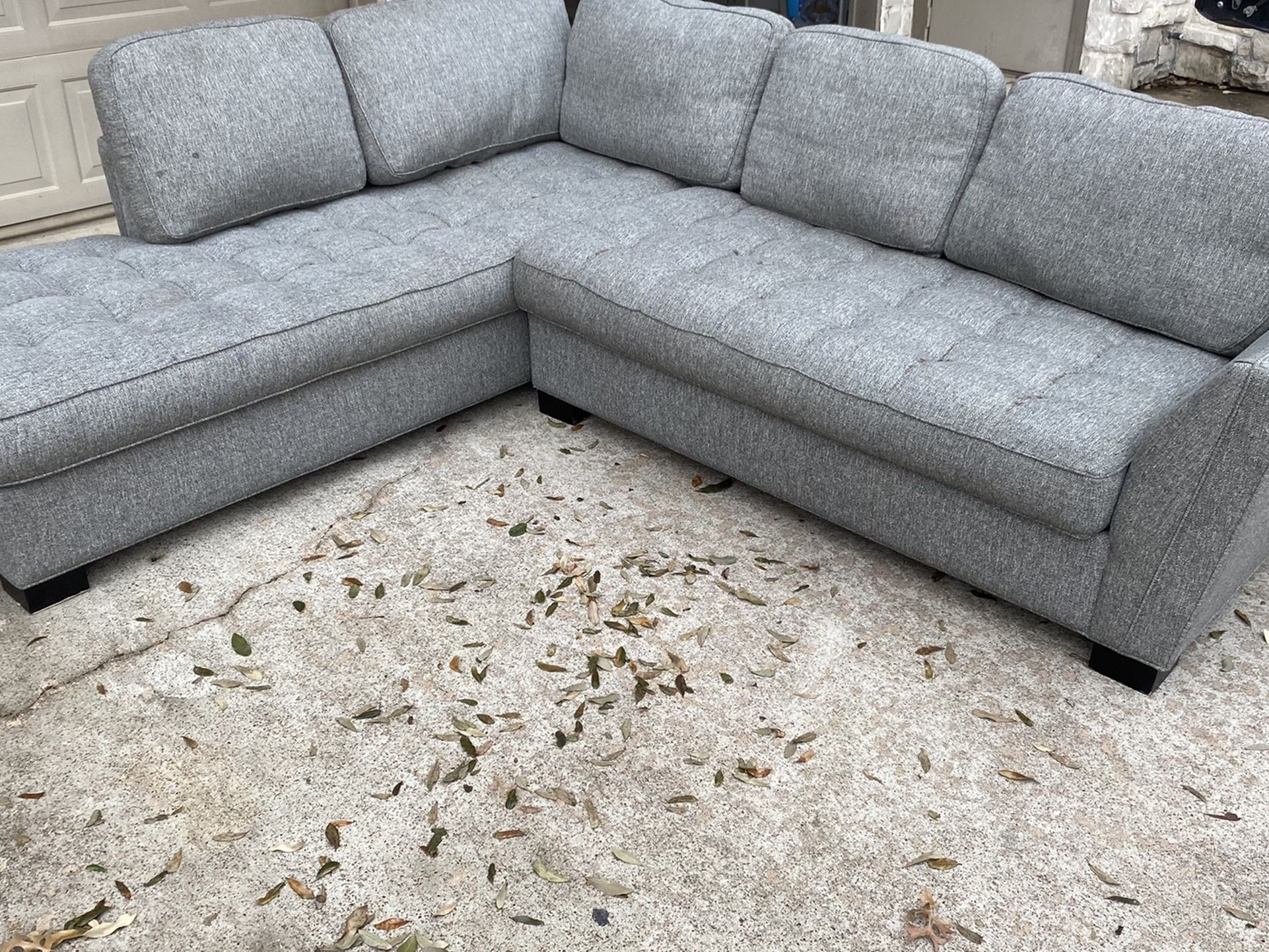 Really great graygreat gray sectional! FREE DELIVERY!!!!