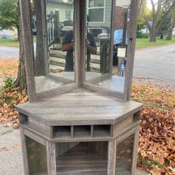 Curio Cabinet 4 Sale