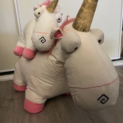 2 Unicorn Plushs From Dispicable Me Stuffed Unicorn Universal Studio