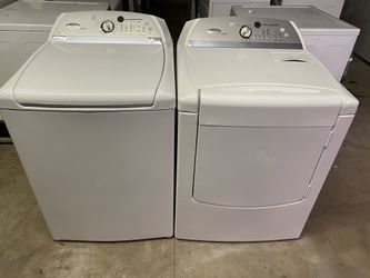 Whirlpool Washer And Dryer Set