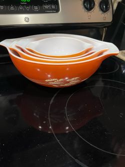 Bowls, 4 , Pyrex vintage