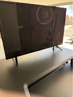 Vizio 32-inch class smart LED TV