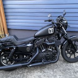 2011 Harley Davidson Sportster Iron 1200