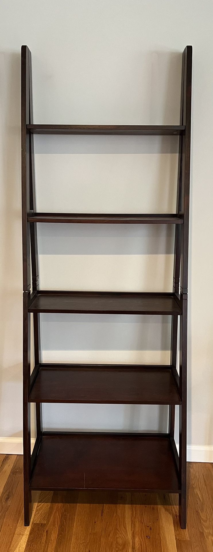 Bookcase 