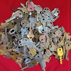 Giant Pile Of Keys 