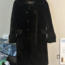 Borgazia Faux Fur Coat 