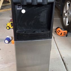 Ge Water Dispenser With Mini Fridge