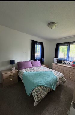 5 piece full bedroom set with linens