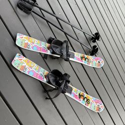 SOLA Brand Toddler Skis