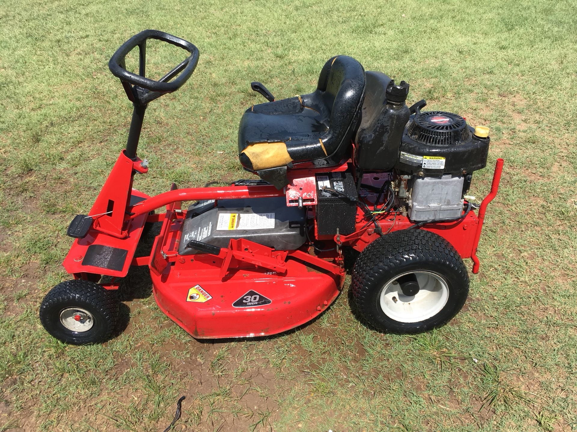 Snapper 30 inch riding mower for Sale in Justin TX OfferUp