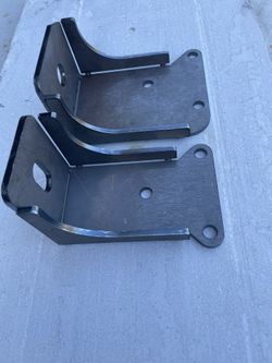Late 235 / 261 Motor Mount Into 52-54 Chevy Car