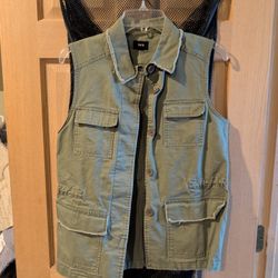 "Fate" Sleeveless Jacket
