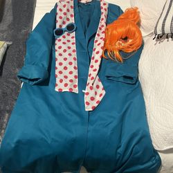 Lucy (from Minions) Costume