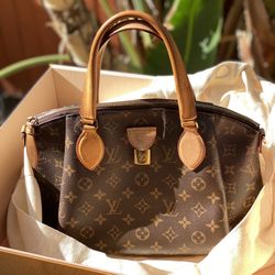 Louis Vuitton Revolution Handbag With Wallet Monogram Canvas