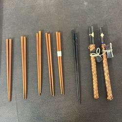 NEW-Eight (8) Authentic chopsticks with a sauce dish from Crate and Barrel