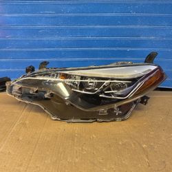 Corolla 2017 2018 2019 Headlight 