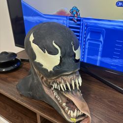 Vintage Venom Mask 
