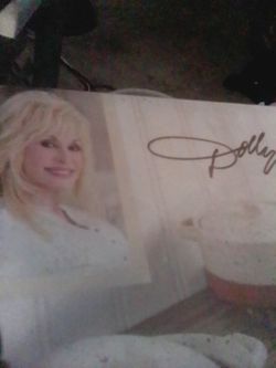 Dolly Parton set of 4 6.5 Oz stoneware speckled casserole dishes