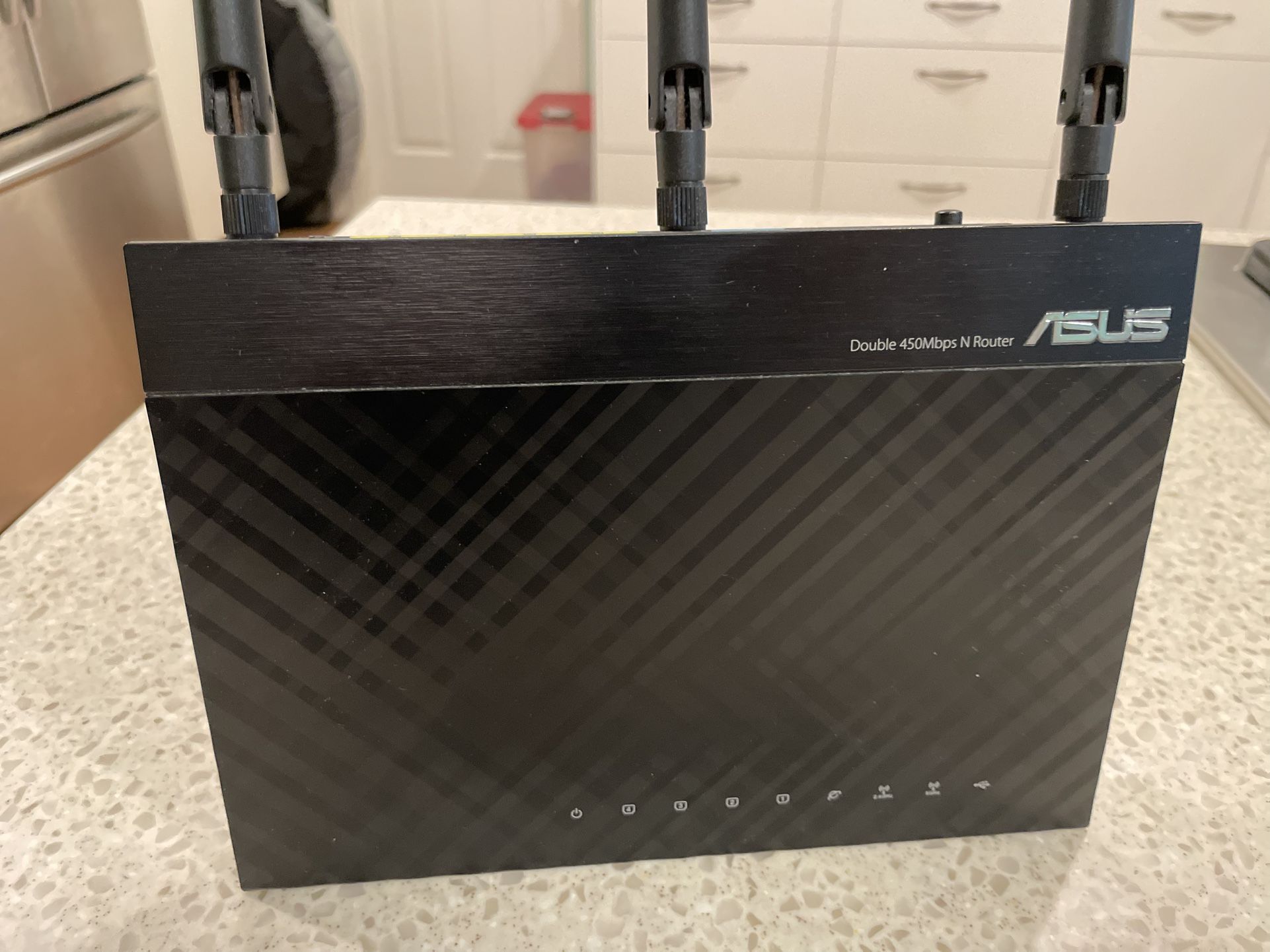 ASUS wireless router