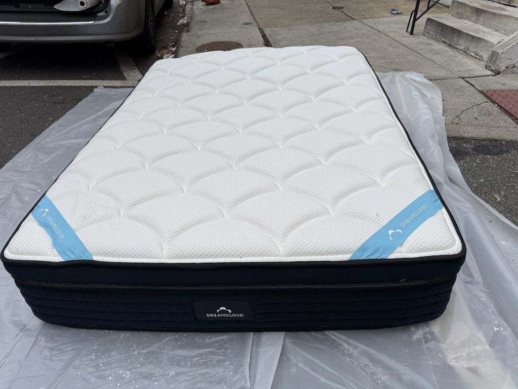 π₯ DreamCloud Premier Queen - $395 (Retail $1200) - Phoenix Fire Sanctuary! π₯