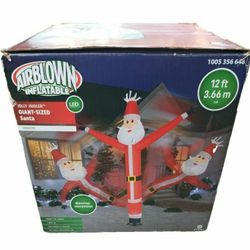 Gemmy Airblown 12' Giant Jolly Jiggler Santa Inflatable Christmas Yard Decor.