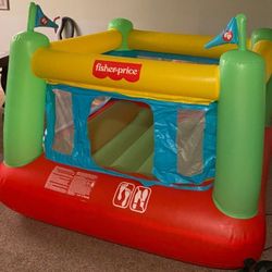 Fisher-Price Indoor Bouncer with Built-in Pump