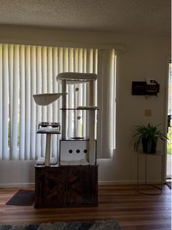 Cat tree
