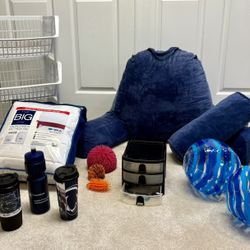 College Dorm Room Items