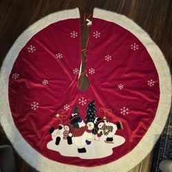 Snowmen Christmas Tree Skirt