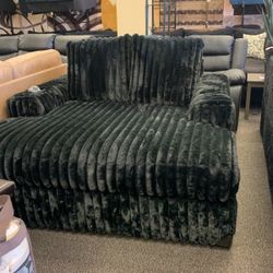 Double Chaise