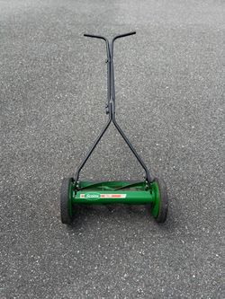 Tools Scott’s 16” elite push reel lawn mower. Used in good condition and fully functional.