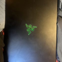 Razer 15’ i9 Intel 3080 Rtx 1tb