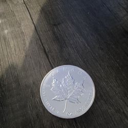 1oz Silver Round  - Canada 